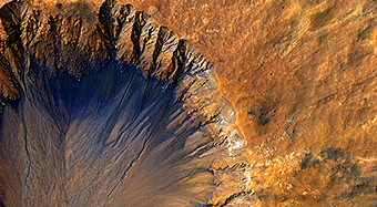 A Fresh Crater near Sirenum Fossae