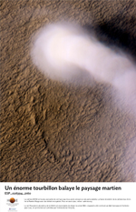 Un norme tourbillon balaye le paysage martien