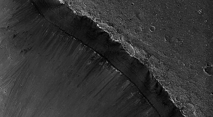 Rim of Ganges Chasma