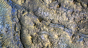 Inverted Channels in Colorful Kasimov Crater