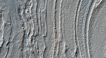 Banded Ridges in Hellas