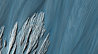 Frana rivelatrice in Hebes Chasma