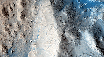 Dunes in Western Medusae Fossae Formation