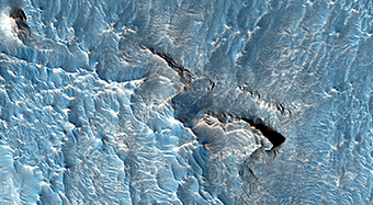 A Light Toned Deposit in Aureum Chaos