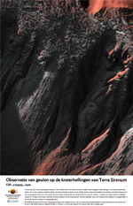 Observatie van geulen op de kraterhellingen van Terra Sirenum